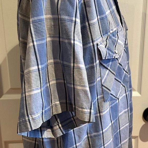 Wrangler Shirt Men’s Size XL Blue White Plaid Pearl Snap Western - Picture 4 of 5